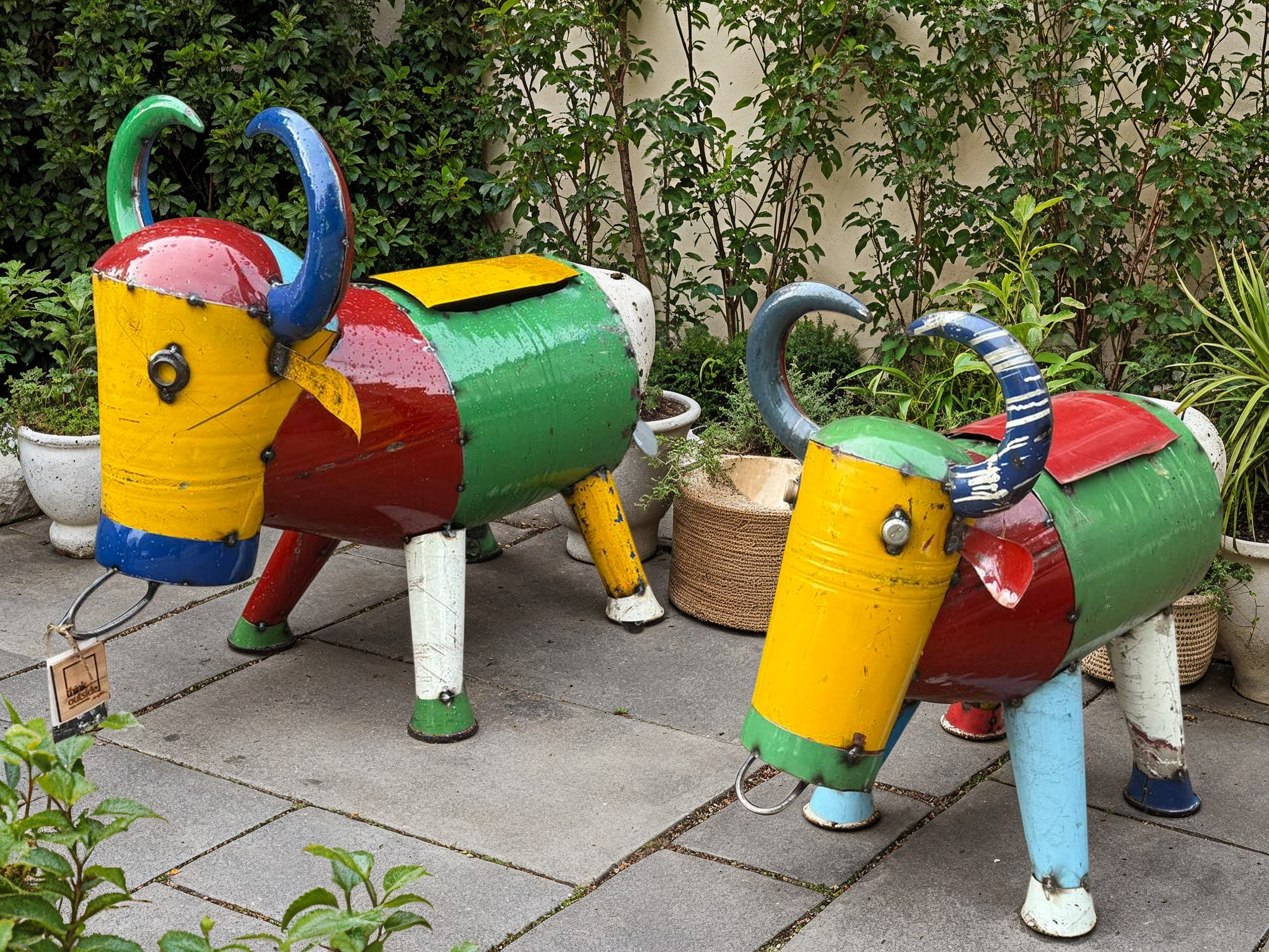 Bruce the Bull Cooler | Medium and Large-Garden Furniture Centre-MidInstock,instock,LowRange,MidRange,Ornaments,Accessories,Animal Garden Ornaments,Metal Garden Ornaments,Novelty Drinks Coolers-{collection_title}