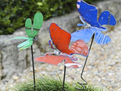Butterfly Stake Small - Set of 10