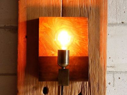Button Wall Lamp