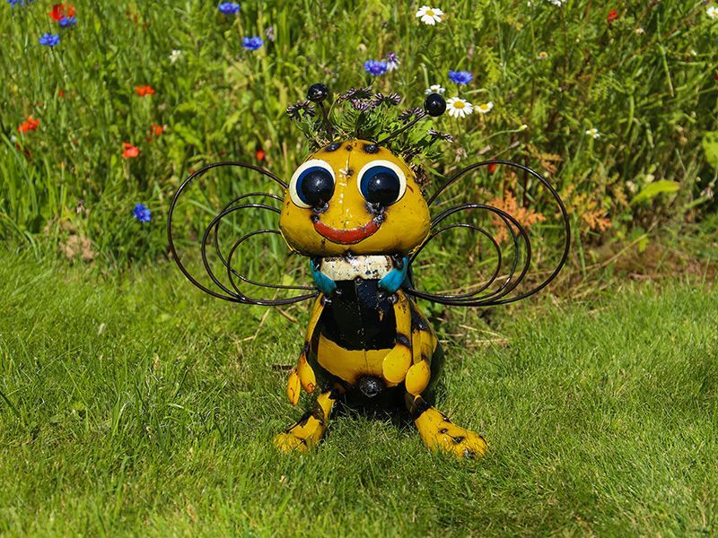Buzzy Bee Planter -Garden Furniture Centre-LowRange,Under 100,Garden Planters,Think Outside Range Ranges,Garden Plants,Pets & Wildlife Accessories,Ornaments Accessories,Accessories,48Hour Dispatch-{collection_title}