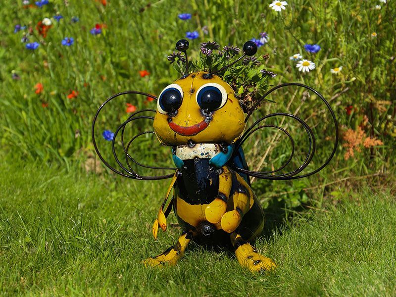 Buzzy Bee Planter -Garden Furniture Centre-LowRange,Under 100,Garden Planters,Think Outside Range Ranges,Garden Plants,Pets & Wildlife Accessories,Ornaments Accessories,Accessories,48Hour Dispatch-{collection_title}