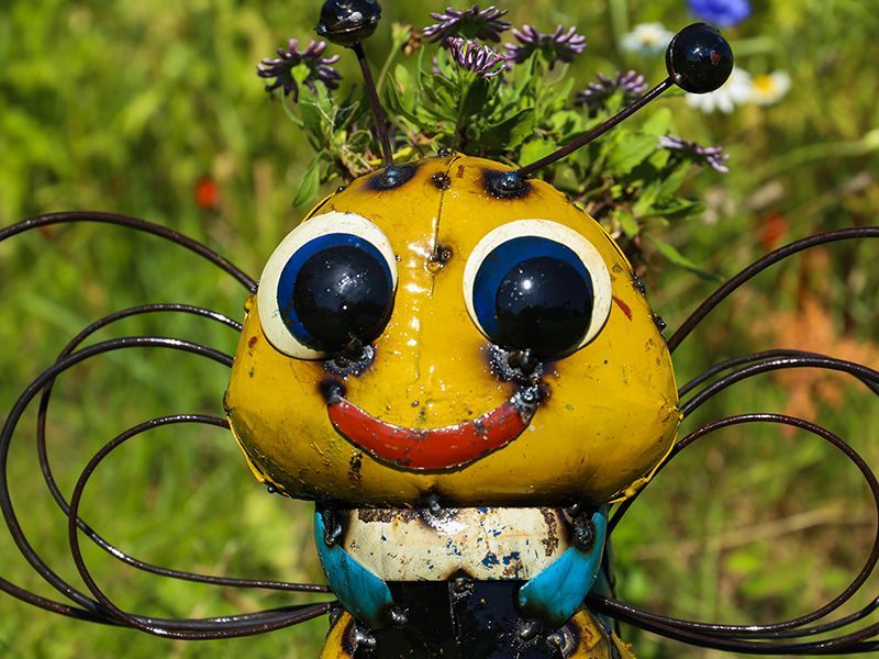 Buzzy Bee Planter -Garden Furniture Centre-LowRange,Under 100,Garden Planters,Think Outside Range Ranges,Garden Plants,Pets & Wildlife Accessories,Ornaments Accessories,Accessories,48Hour Dispatch-{collection_title}