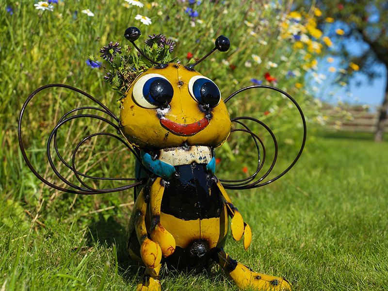 Buzzy Bee Planter -Garden Furniture Centre-LowRange,Under 100,Garden Planters,Think Outside Range Ranges,Garden Plants,Pets & Wildlife Accessories,Ornaments Accessories,Accessories,48Hour Dispatch-{collection_title}