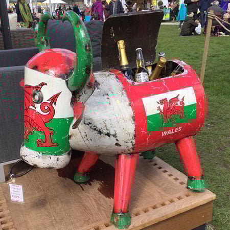 Bruce The Bull Cooler Wales