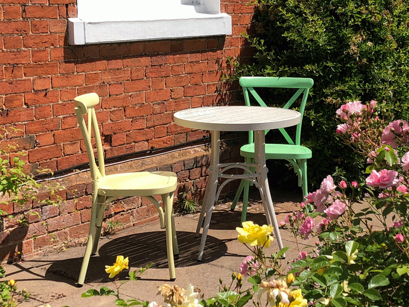 Retro Cafe Set (Round)-Garden Furniture Centre-MidRange,Metal,Tables,Dining Set,Outdoor Furniture,Metal Furniture,Retro Range,Outdoor Sale,Outdoor Dining,Balcony & Duo Sets,Autumn & Winter Sale-{collection_title}