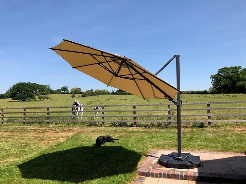 Calypso LED Cantilever Parasol 3.5M Diameter-Garden Furniture Centre-MidInstock,instock,MidRange,Round,Parasols,Cantilever Parasols Parasols,LED Parasols,Cantilever Parasols-{collection_title}