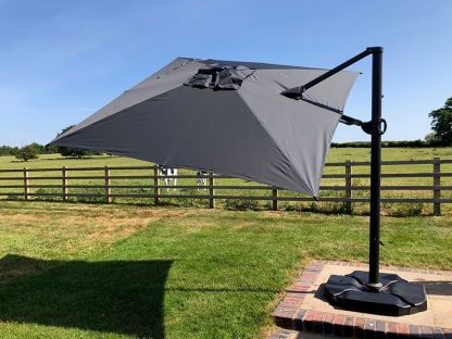 Calypso LED Parasol 3M Square