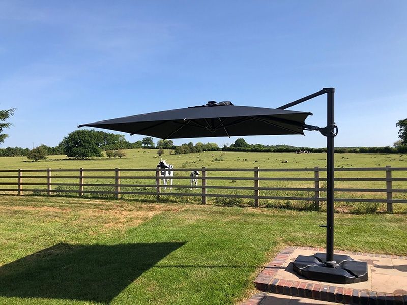 Calypso LED Parasol 3M Square