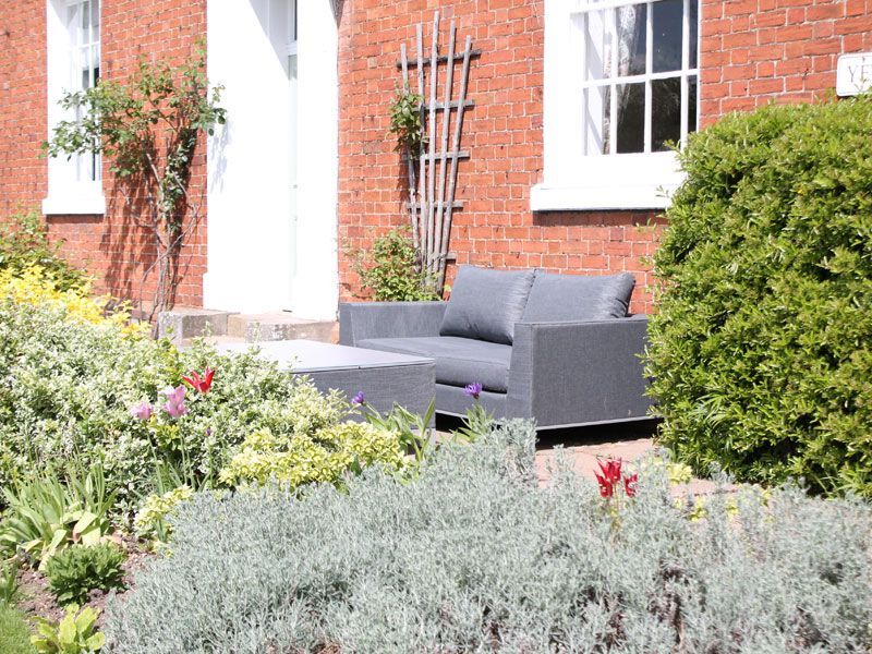 Casablanca Extending Coffee Table - Ex Display-Garden Furniture Centre-MidInstock,instock,MidRange,Indoor Dining,Coffee Table,Showroom exdis-{collection_title}