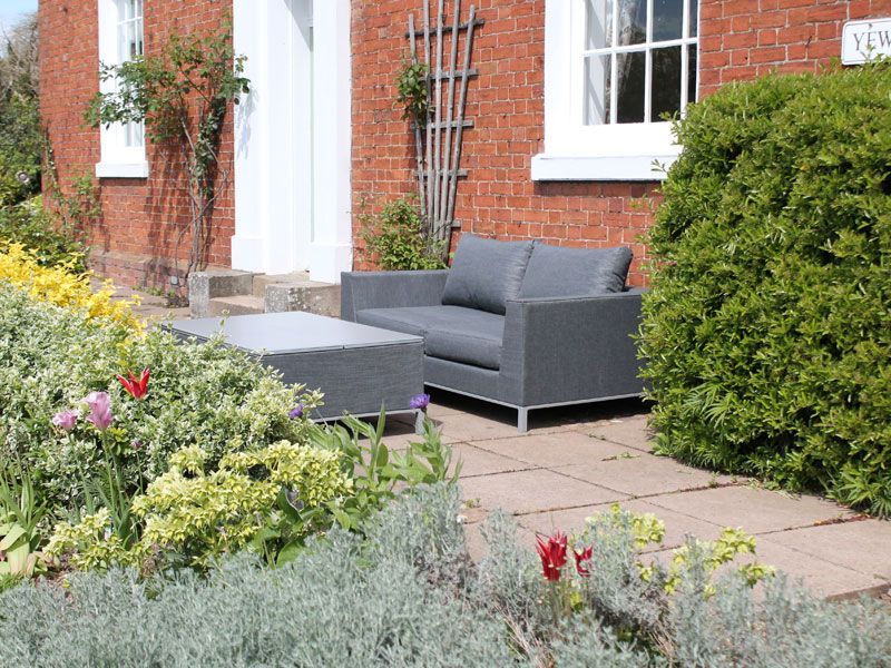 Casablanca Extending Coffee Table - Ex Display