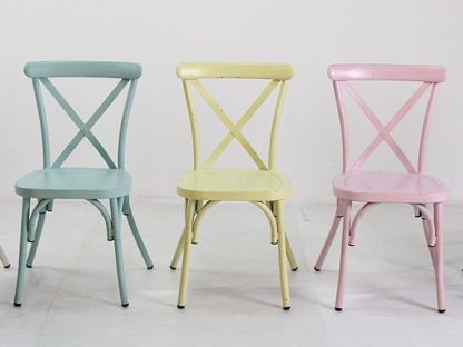 Round Retro Cross Back Chair Cafe Set 