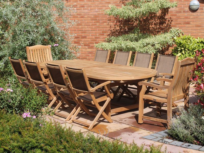 Chunky Oval Extending Teak Table | FSC® Certified