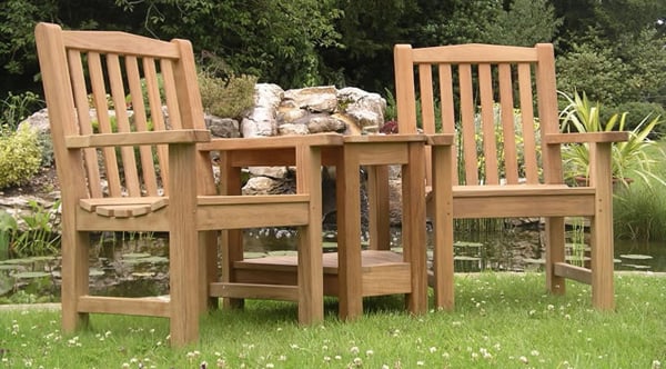 classic-armchairs-adjoining-table