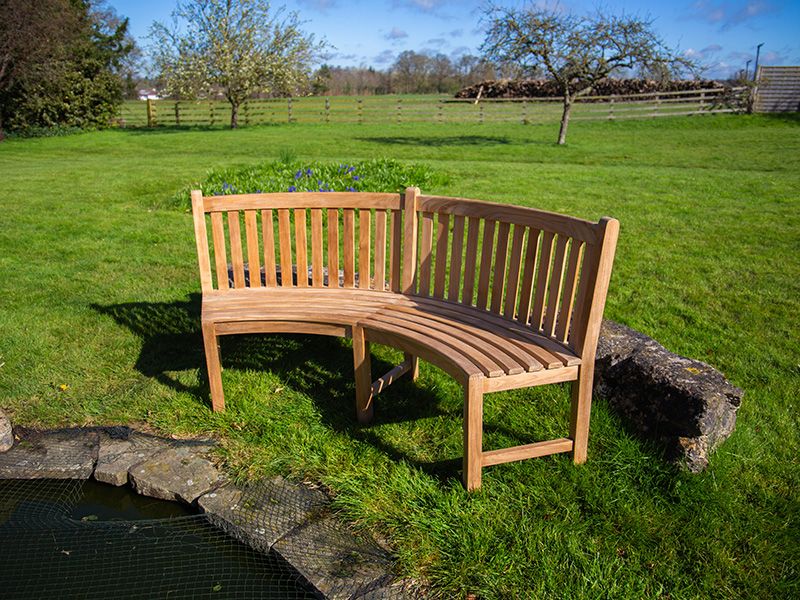Contour Curved Bench 