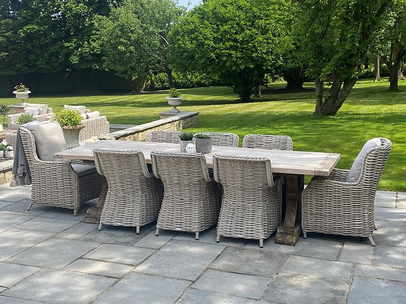 Valencia Dining Table 