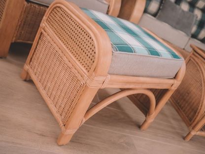 Moreton 6 Piece Suite