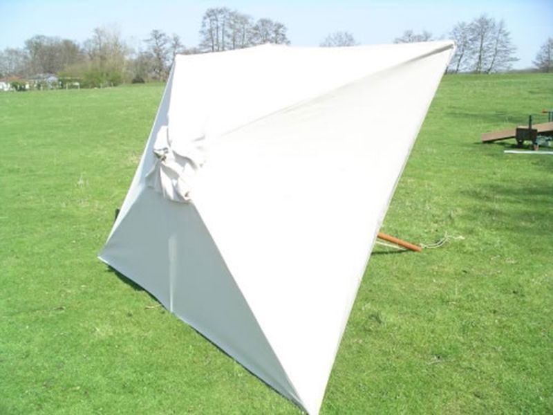 Emerald 3M x 2M Parasol 