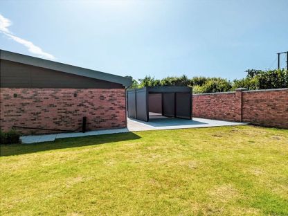 Eclipse 6 X 3m LED Motorised Pergola | Free Standing