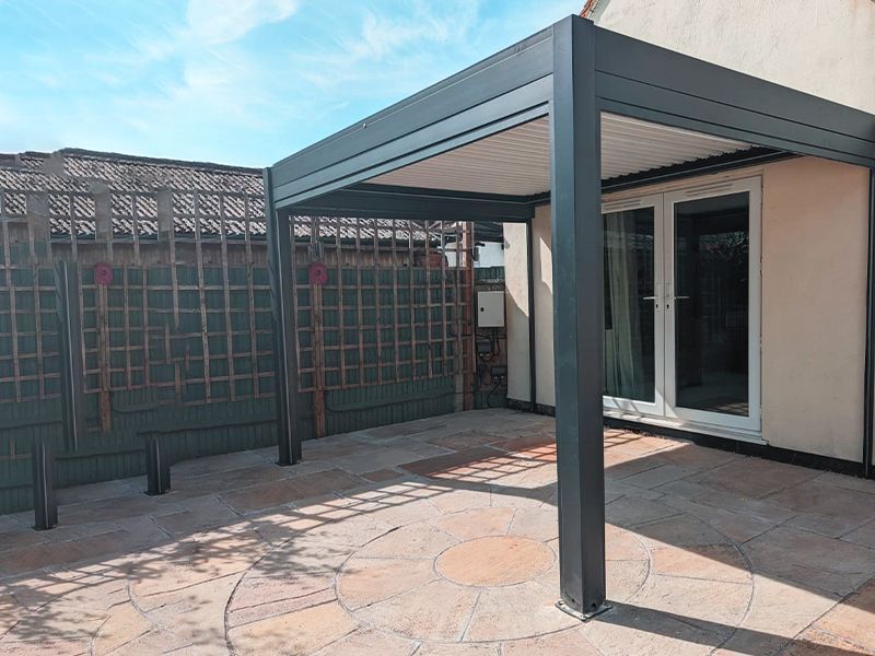 Eclipse 3.6 X 3m LED Motorised Pergola | Wall Mounted