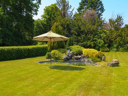 Emerald 2.1M Dia Parasol | FSC® Certified