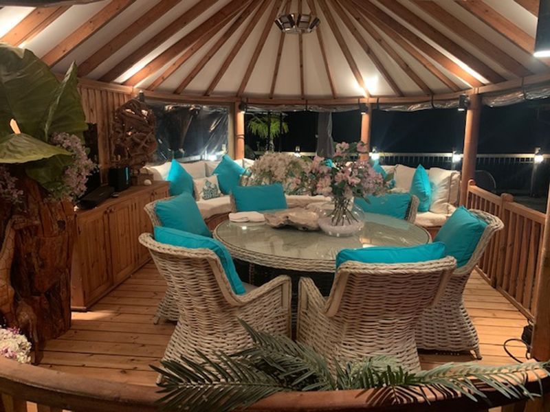 Fiji 6 Chair Dining Set