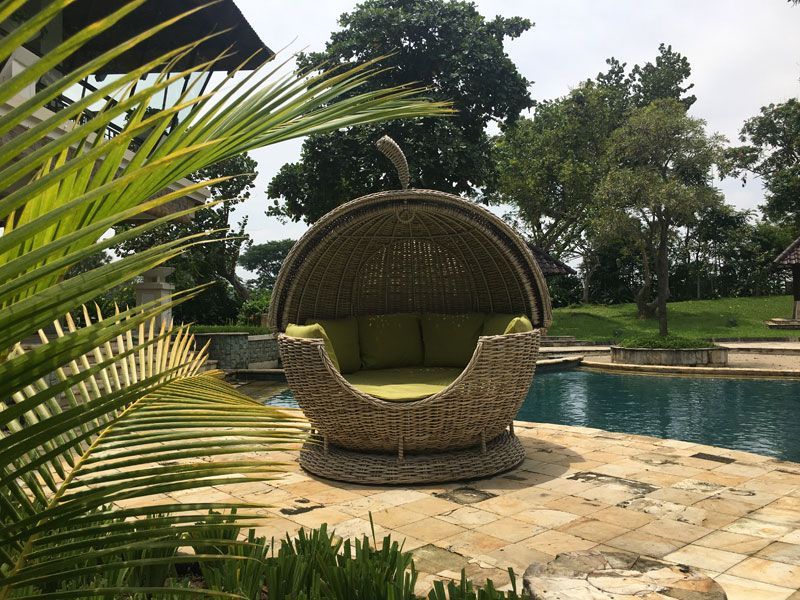 Fiji Apple Day Bed