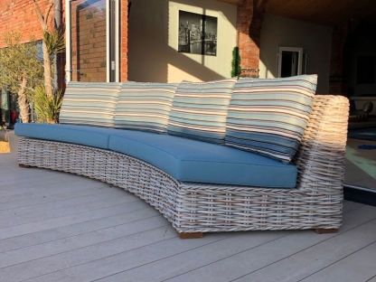 Armless Fiji Curved Sofa 