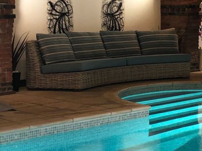 Armless Fiji Curved Sofa 