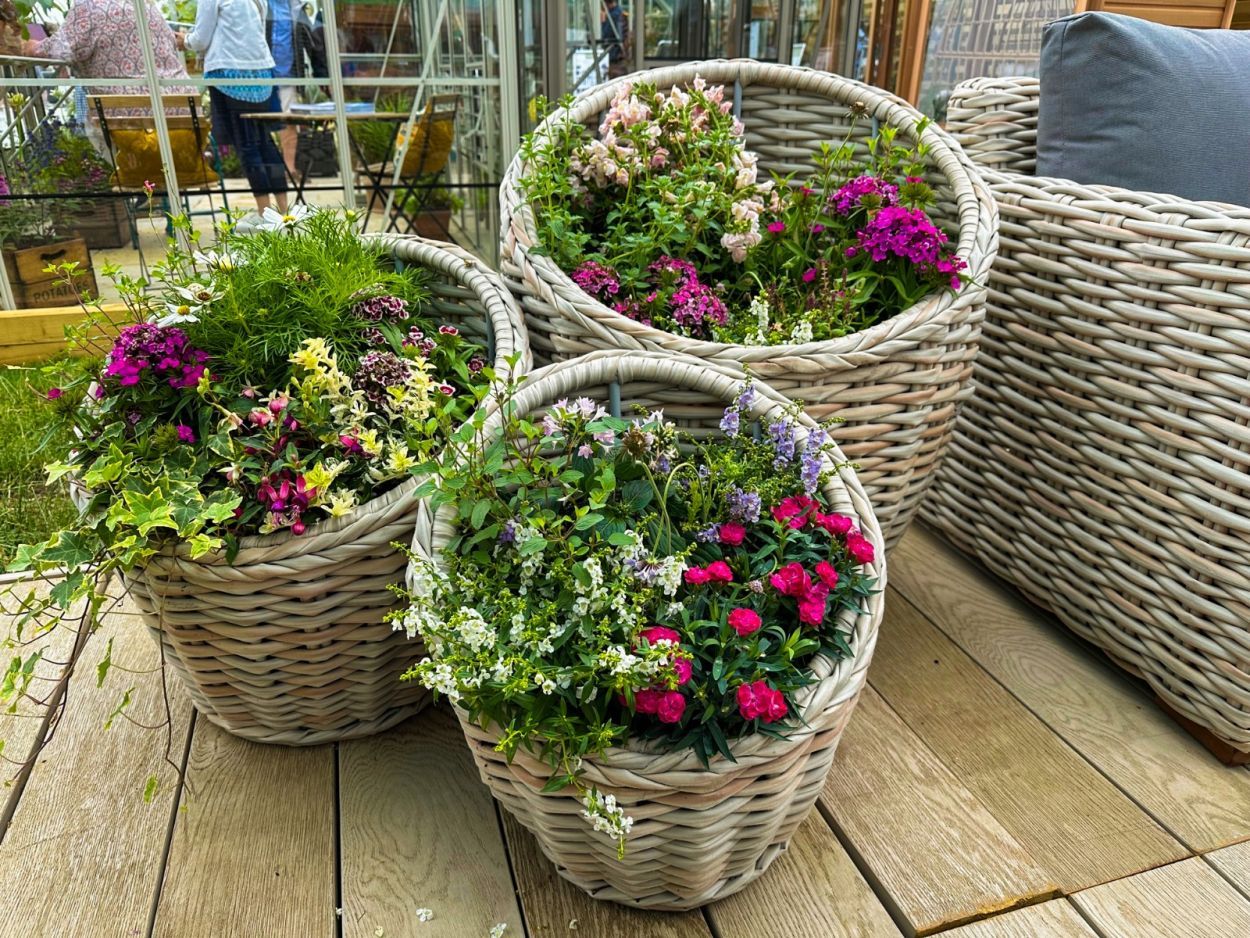 Fiji Flower Baskets 