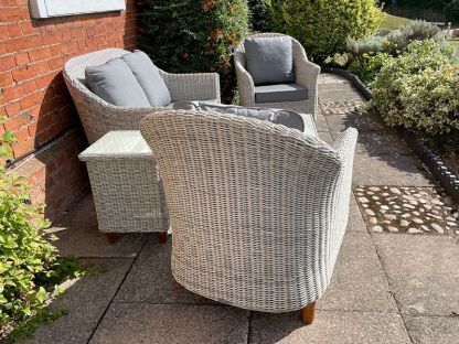 Fiji Smooth 5 Piece Suite