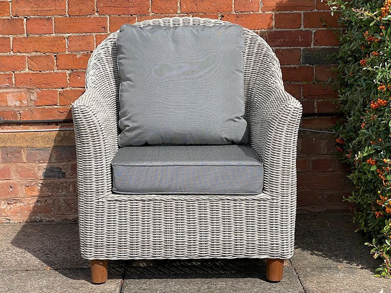 Fiji Smooth Armchair -Garden Furniture Centre-MidInstock,instock,MidRange,Outdoor Furniture,Rattan Furniture,Ranges,Fiji Range,Fiji Smooth,Rattan,Rattan Chairs,Fiji-{collection_title}