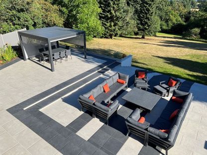 Concept Dining Table | Life Range 