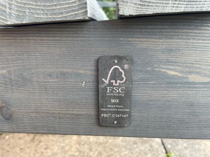 Darwin Bench | 1.8m