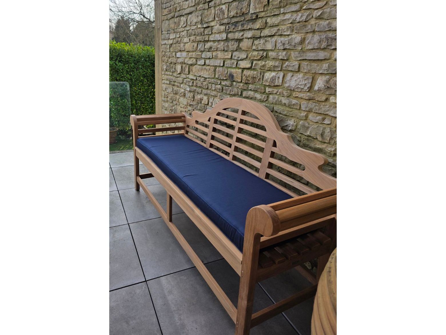 Lutyens 1.9m Bench | FSC® Certified
