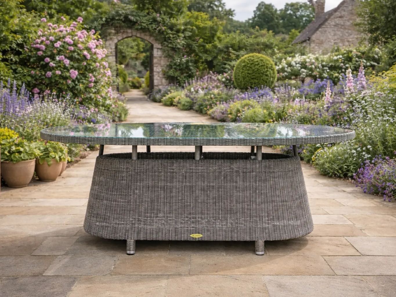 Summergrass Rattan Oval Table