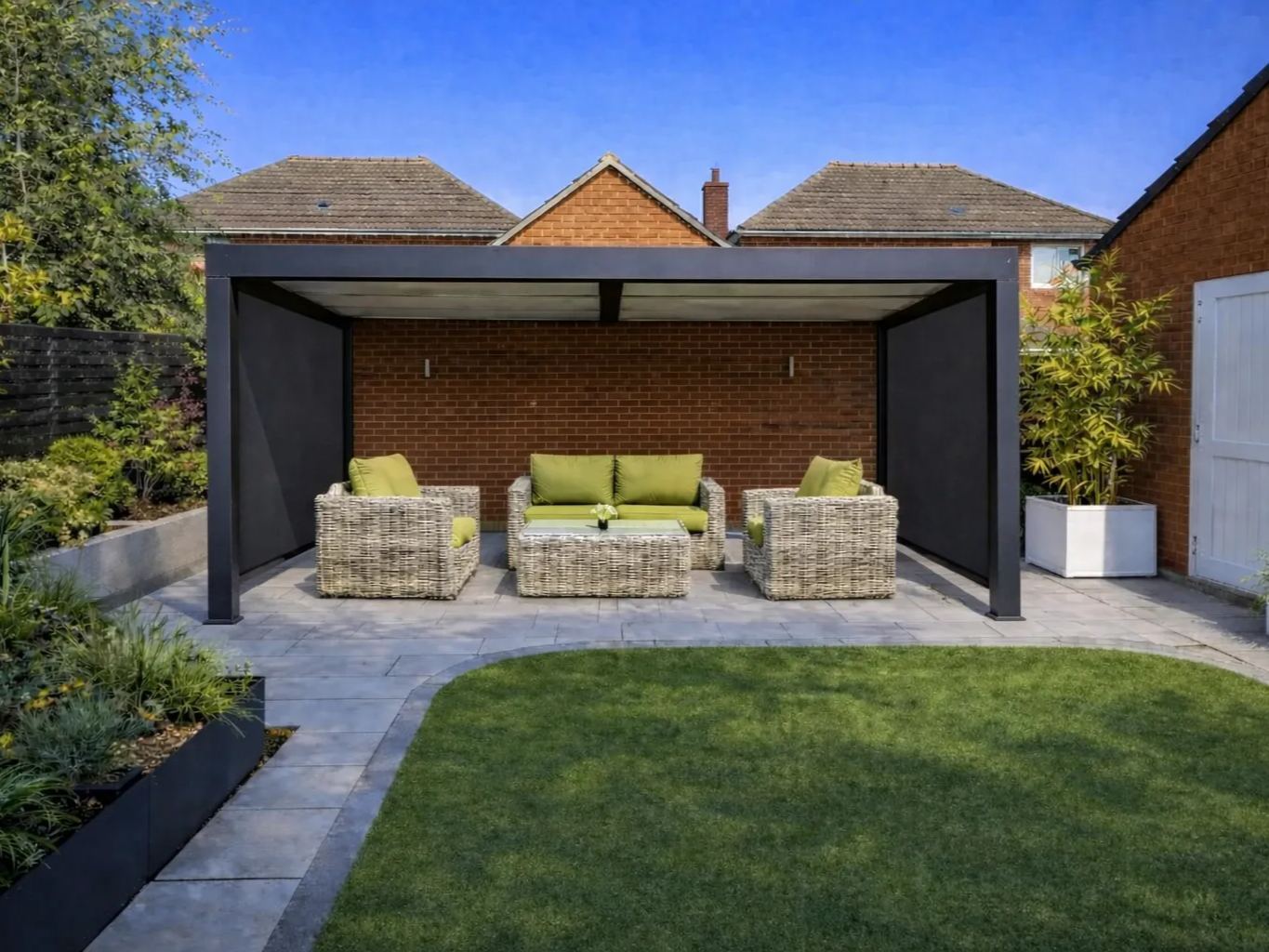 Eclipse 3 X 4m LED Motorised Pergola | Wall Mounted