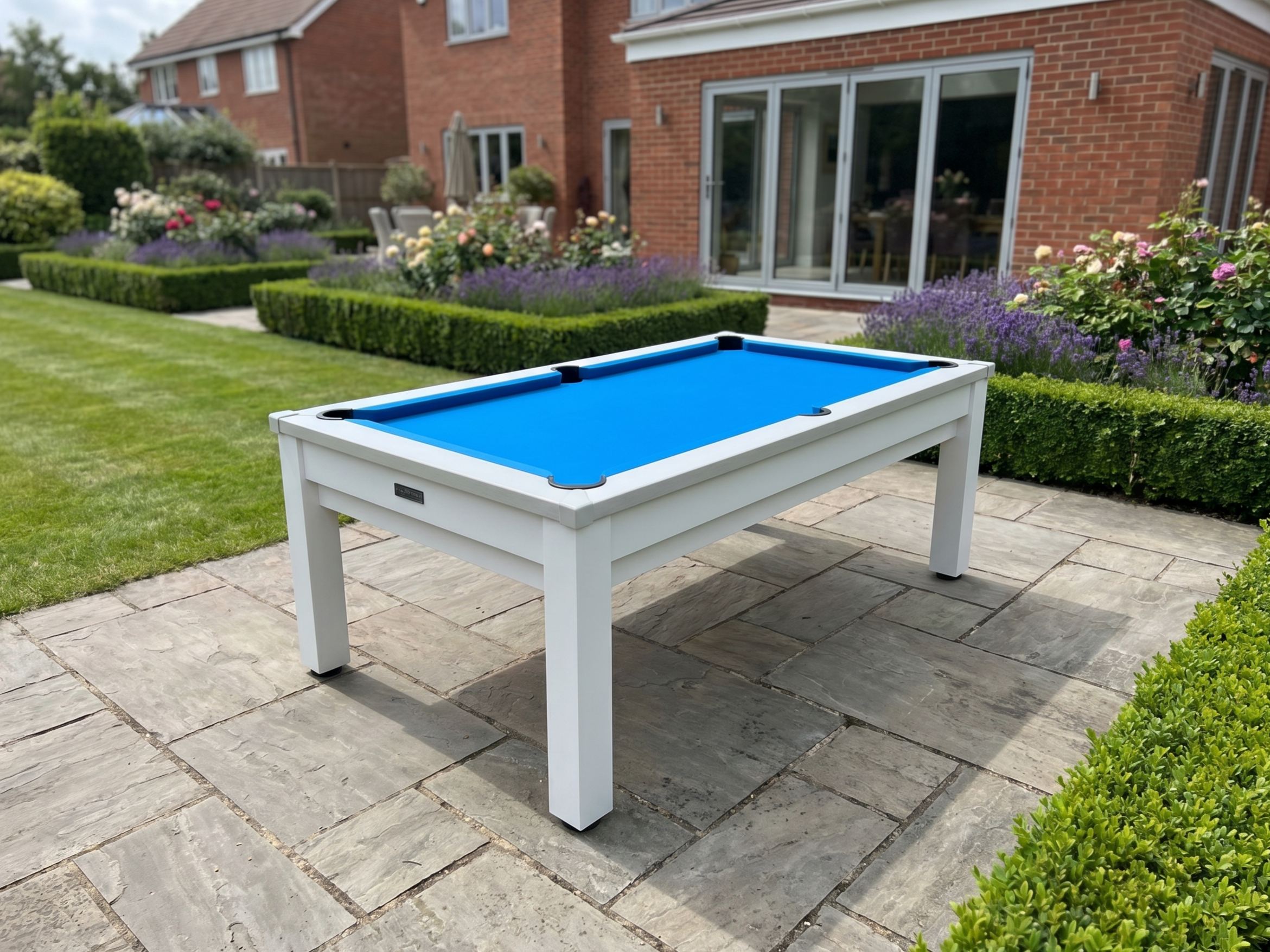 Outdoor Games Diner Table | Grey & White