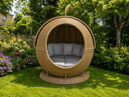 Montana Apple Day Bed
