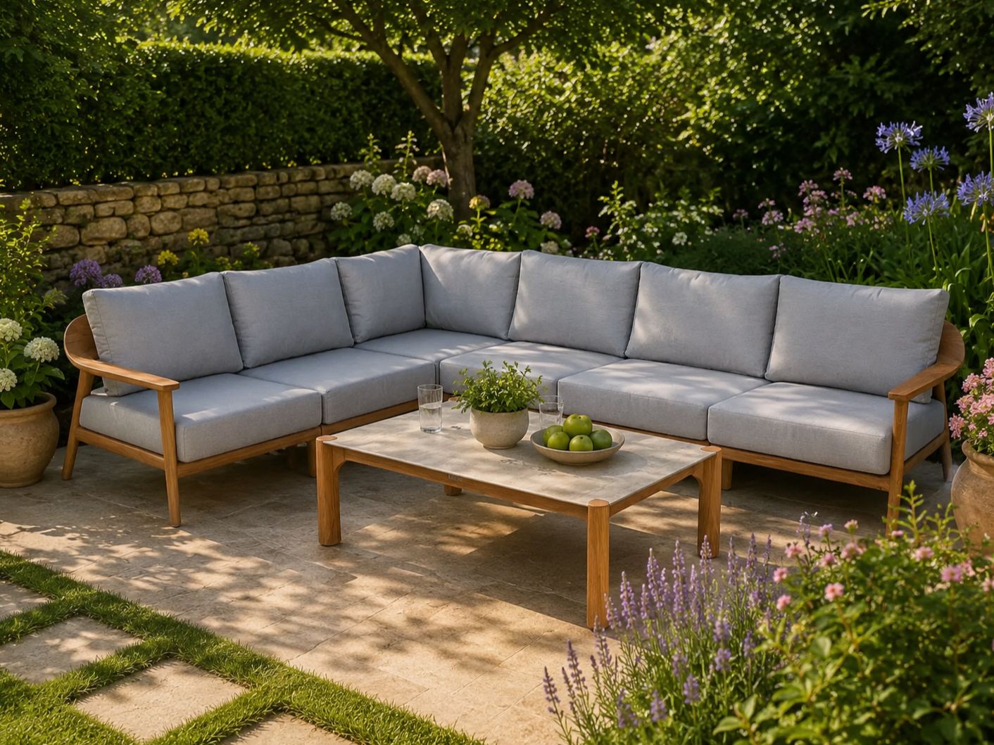 Veluta Curve Corner Unit | FSC® Certified