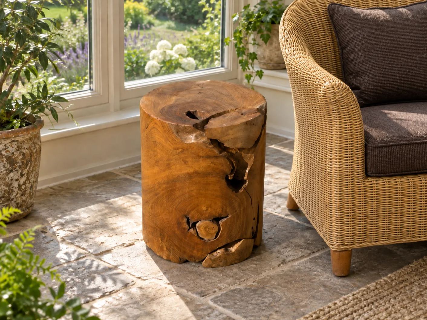 Naga Reclaimed Round Stool