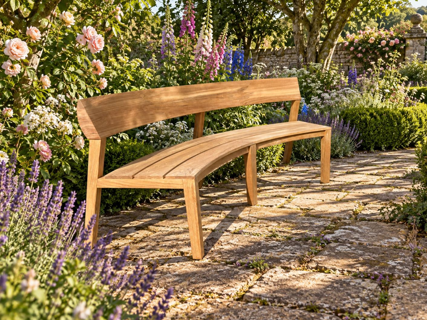 Veluta Curved Teak Bench | FSC® Certified