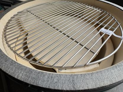 Big Green Egg with Bari Unit On Wheels | Bari | Ex-display