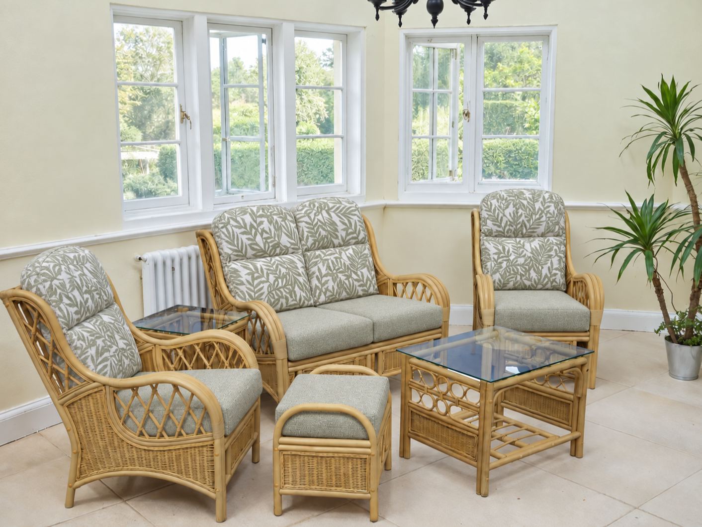 Upton 6 Piece Suite 