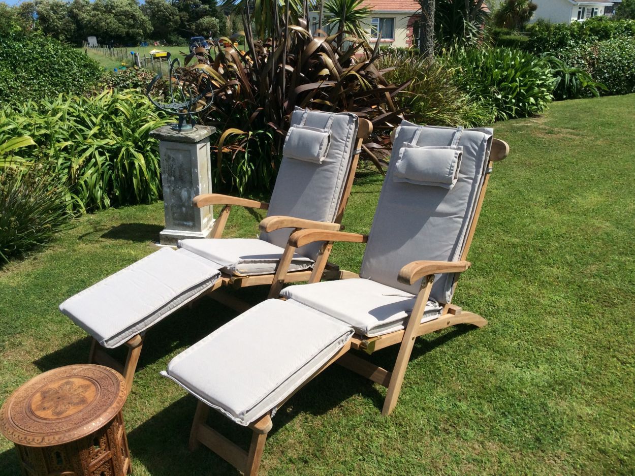Steamer Outdoor Cushion