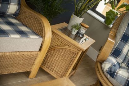 Moreton Swivel Suite