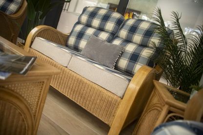 Moreton Swivel Suite