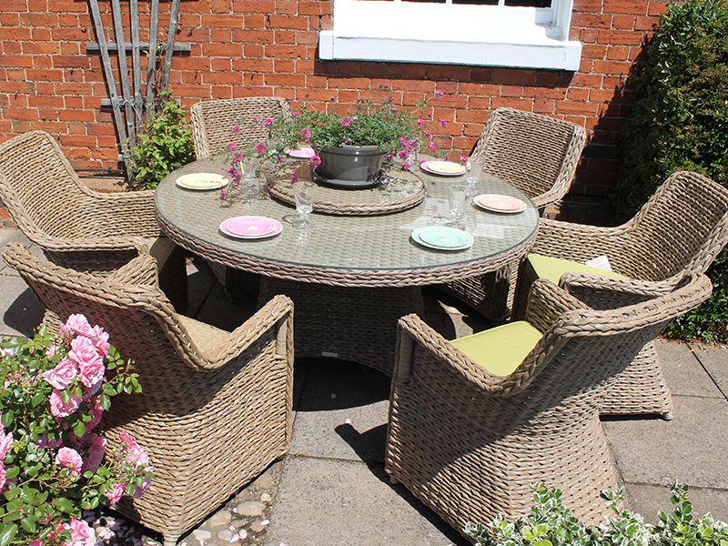 Montana 6 Chair Dining Set 