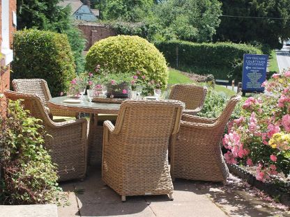 Montana 6 Chair Dining Set 