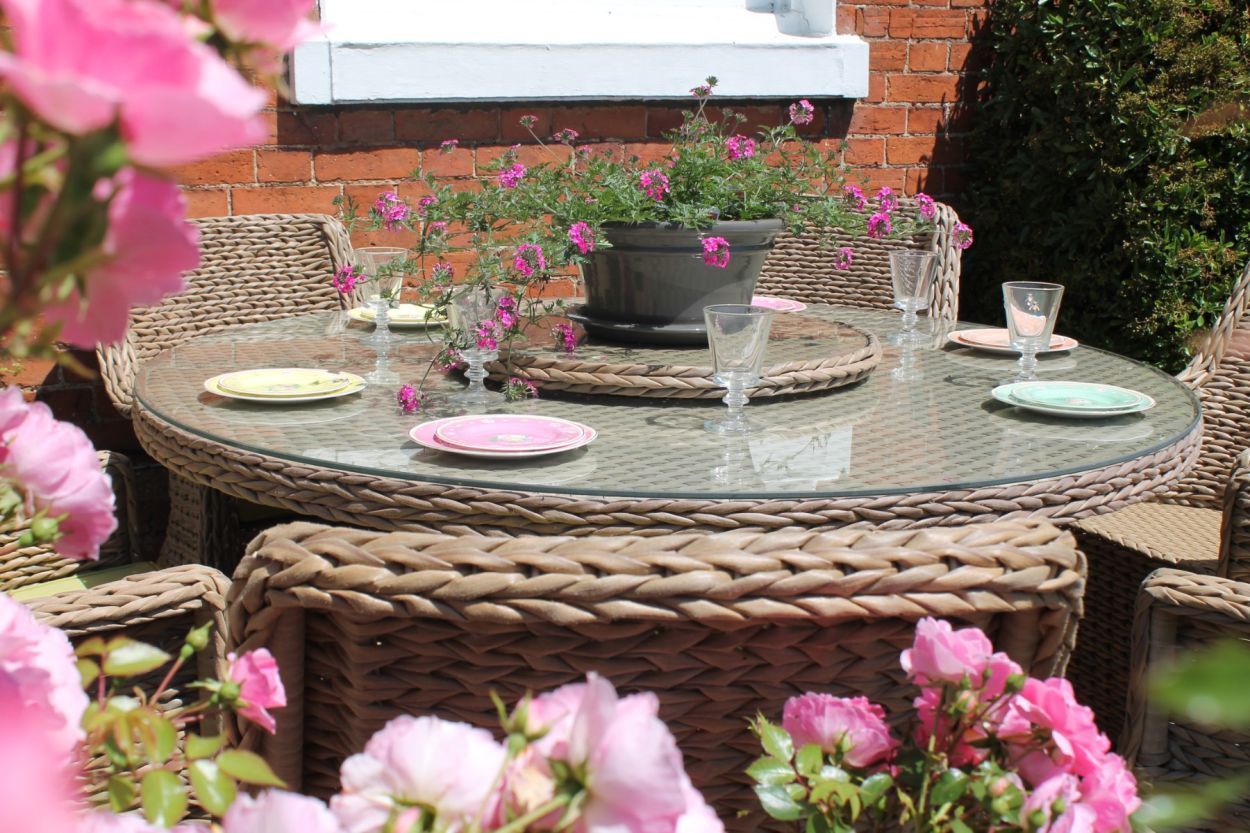 Montana Round Dining Table-Garden Furniture Centre-MidInstock,instock,HighRange,MidRange,Dining Table,Outdoor Furniture,Rattan Furniture,Montana Range,Outdoor Dining,Rattan,Tables,Montana,Rattan Tables-{collection_title}