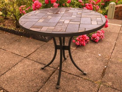 Carnglaze 4 Chair Dining Set